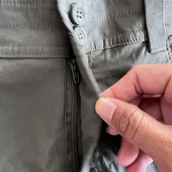 Eddie Bauer Summer Trail Shorts Womens 10 Black Green Cargo Quick Dry Lot‎ of 2 - Picture 5 of 14